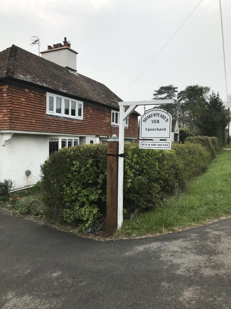 Guest house Shakespeare's View 5*
