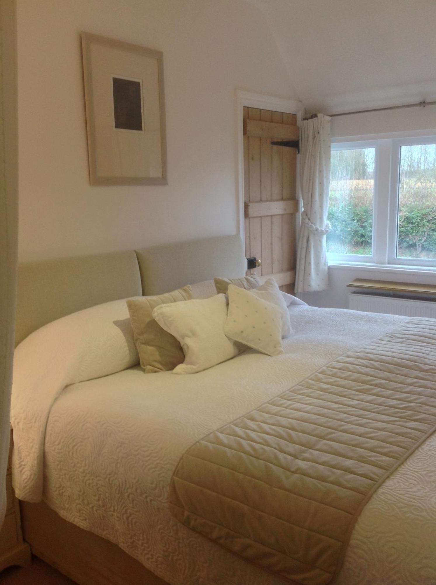 Shakespeare's View 5*
